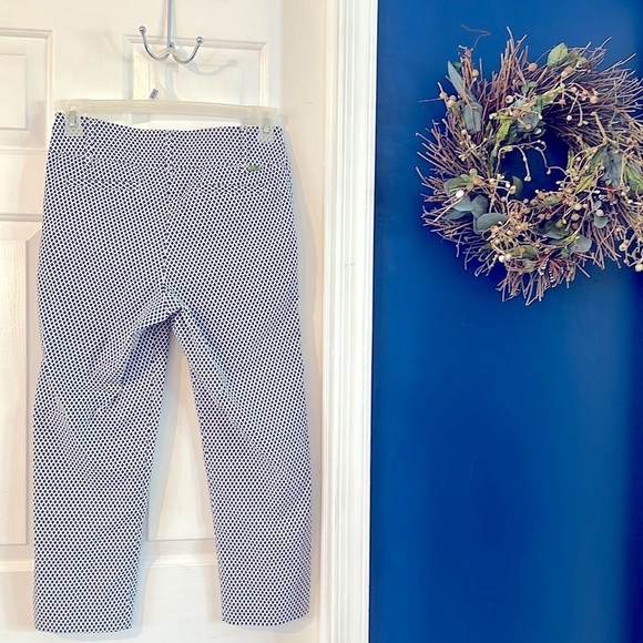 NWOT Women’s Swing Control Black & White Diamond Print Golf Ankle Pants Size 6 - Picture 6 of 9